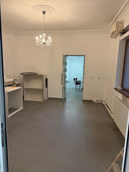 Cismigiu, oferta inchiriere ap. 4 cam. in vila,